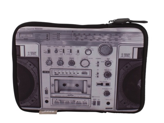 retro mini ipad sleves – radio